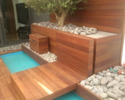 ΣΤΑΜΠΙ ΕΠΙΠΛΑ ΚΗΠΟΥ ΒΕΡΑΝΤΑΣ 02